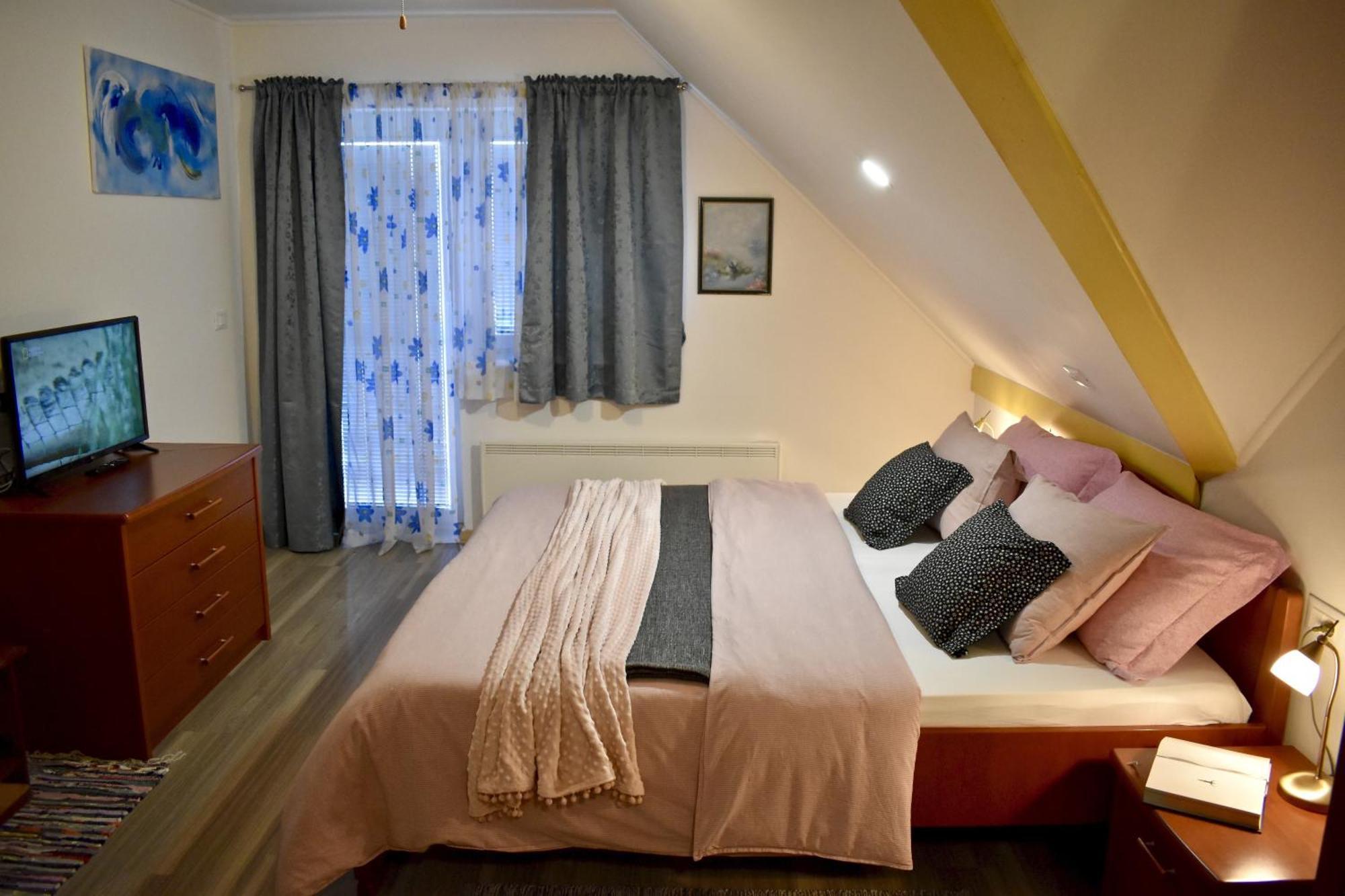 Rooms Ravnik Блед Екстер'єр фото